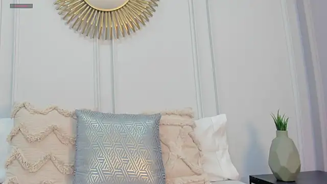 CharlotteBrownn  online show from 06-02-26, 01:05