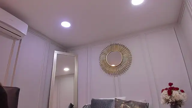 CharlotteBrownn  online show from 02-17-26, 03:26