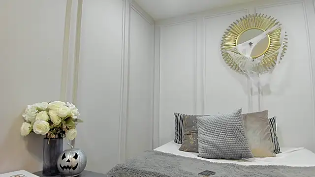 CharlotteBrownn  online show from 11-04-25, 01:53