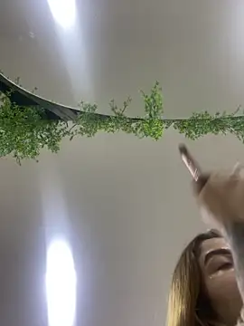 CharlotteBrownn  online show from 10-24-25, 03:05