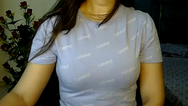 Rumi cute online show from 06-18-26, 04:12