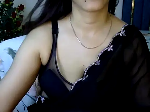 Snapshot of Rumi_cute chatting on 04-19-26, 06:10 Rumi cute online show from 04-19-26, 06:10