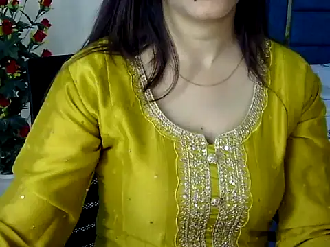 Rumi cute online show from 03-15-26, 11:39
