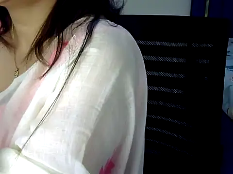 Rumi cute online show from 04-13-26, 04:44