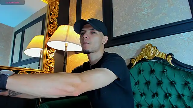 AlessandroKiing online show from 05-26-26, 09:13