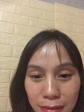 Snapshot of QuingLin chatting on 09-18-25, 05:49 QuingLin online show from 09-18-25, 05:49