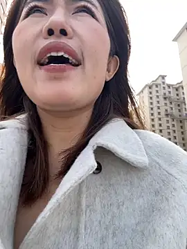 feifei 521 online show from 11-03-25, 04:39