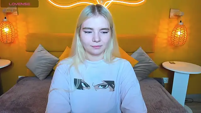 RuthBryant online show from 11-21-25, 12:42