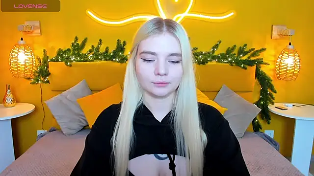 RuthBryant online show from 11-29-25, 12:33