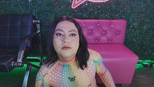 Snapshot of Kink__Angell chatting on 10-03-25, 01:01 Kink Angell online show from 10-03-25, 01:01