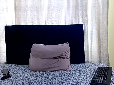 Snapshot of KinkyTrans23 chatting on 02-06-26, 08:54 KinkyTrans23 online show from 02-06-26, 08:54