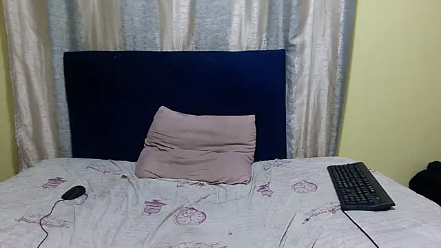 KinkyTrans23 online show from 01-06-26, 08:24