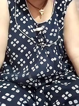 rani8008 online show from 11-05-25, 07:11