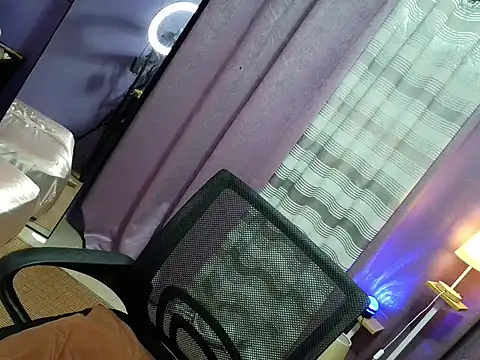 Snapshot of _SweetSofialove chatting on 02-09-26, 08:29 SweetSofialove online show from 02-09-26, 08:29