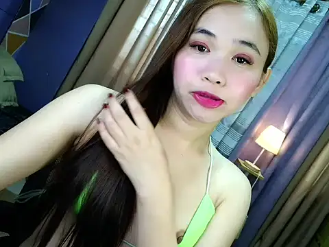 Snapshot of _SweetSofialove chatting on 04-25-26, 02:47 SweetSofialove online show from 04-25-26, 02:47