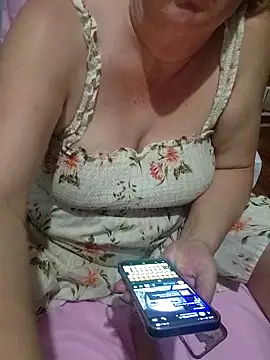 Sugarloveless online show from 09-17-25, 11:40