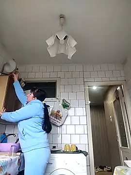 Funny Karina online show from 10-19-25, 05:32