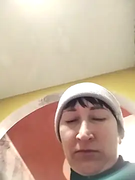 Funny Karina online show from 12-19-25, 08:49