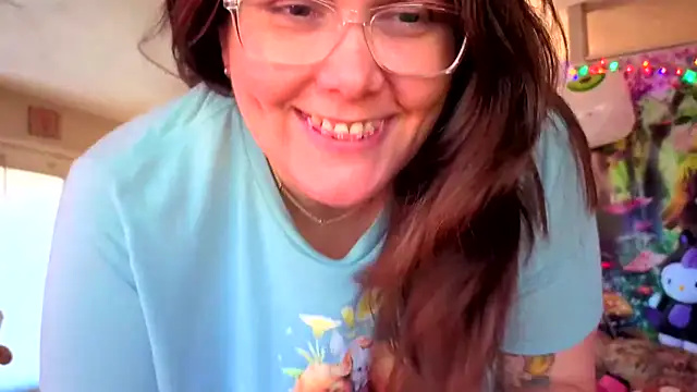 Snapshot of Princess__Kitty__ chatting on 02-06-26, 05:20 Princess Kitty online show from 02-06-26, 05:20