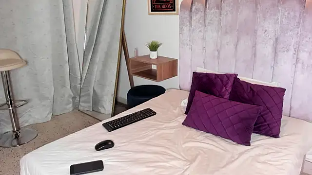 samaantha lux online show from 02-17-26, 10:23