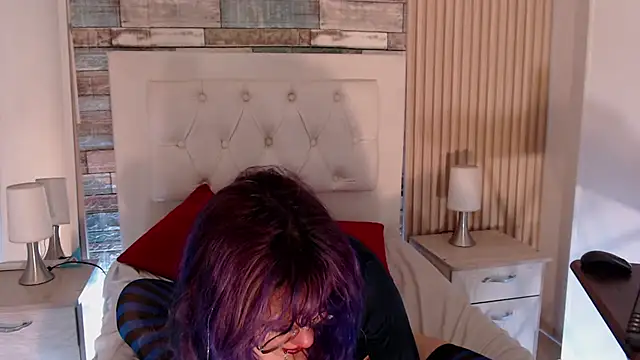 rihonna hs8 online show from 11-13-25, 03:43