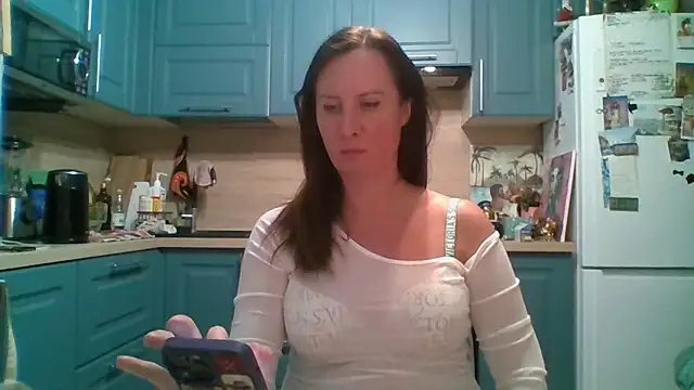 ALICAINWONDERLAND online show from 02-14-26, 06:08