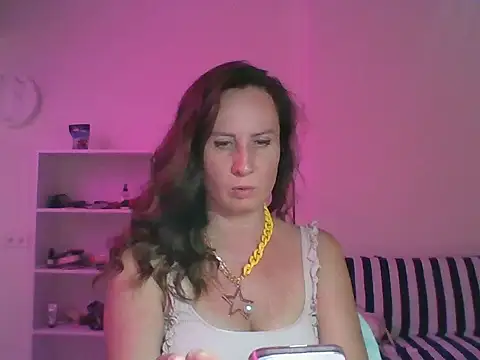 ALICAINWONDERLAND online show from 06-28-26, 06:03