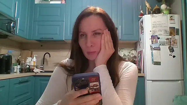 ALICAINWONDERLAND online show from 02-25-26, 06:19