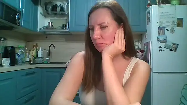 ALICAINWONDERLAND online show from 04-12-26, 05:05