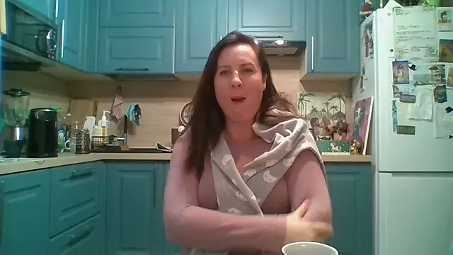 ALICAINWONDERLAND online show from 01-10-26, 06:25