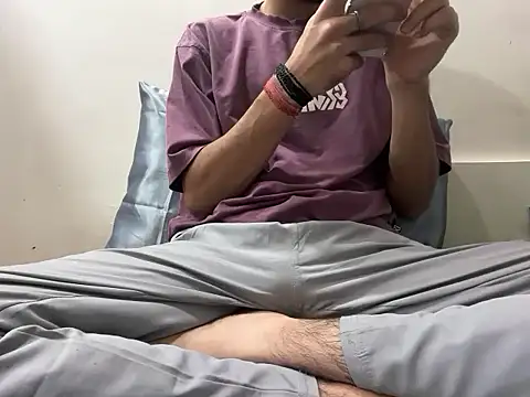 coupleyug online show from 12-16-25, 11:36