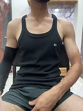 coupleyug online show from 04-18-26, 05:04