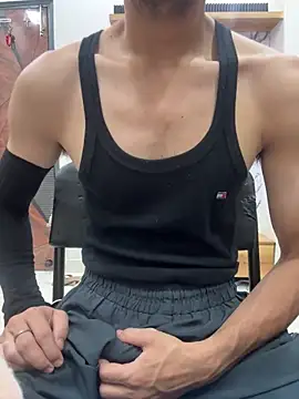 coupleyug online show from 06-03-26, 10:05