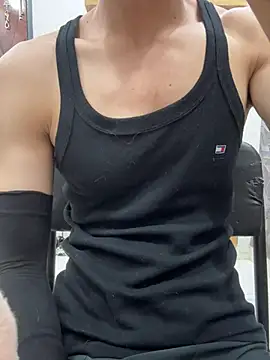 coupleyug online show from 04-13-26, 03:05