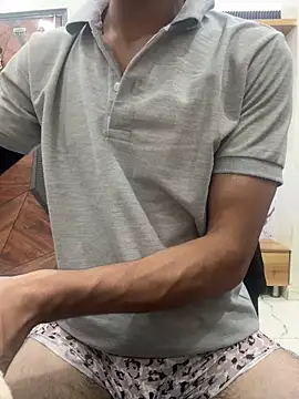 coupleyug online show from 06-07-26, 03:06