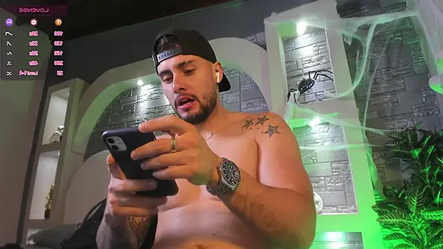 dominic de luca online show from 10-29-25, 06:12