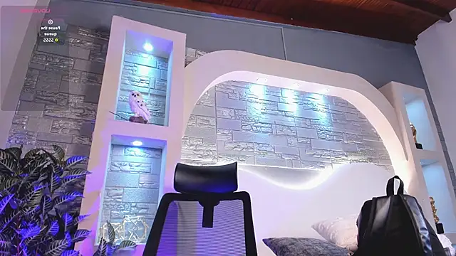 dominic de luca online show from 11-29-25, 04:56