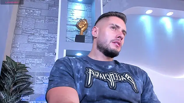 dominic de luca online show from 04-06-26, 02:18