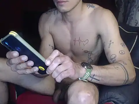 Jffer sLHom online show from 11-02-25, 03:33