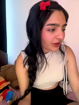 Clementyne30 online show from 11-24-25, 10:32