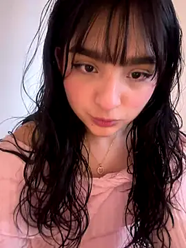 Snapshot of Clementyne30 chatting on 10-09-25, 08:09 Clementyne30 online show from 10-09-25, 08:09