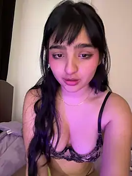 Snapshot of Clementyne30 chatting on 03-20-26, 09:38 Clementyne30 online show from 03-20-26, 09:38