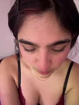 Snapshot of Clementyne30 chatting on 02-06-26, 09:22 Clementyne30 online show from 02-06-26, 09:22