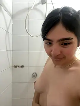 Snapshot of Clementyne30 chatting on 09-23-25, 09:22 Clementyne30 online show from 09-23-25, 09:22