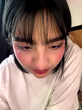 Snapshot of Clementyne30 chatting on 10-10-25, 09:15 Clementyne30 online show from 10-10-25, 09:15