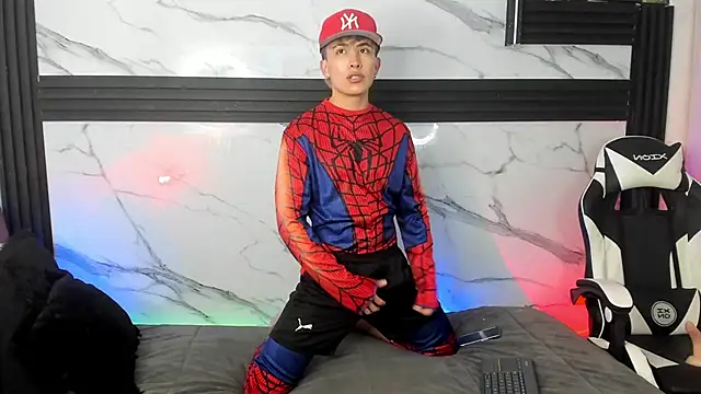 Saimonvela online show from 10-24-25, 03:49