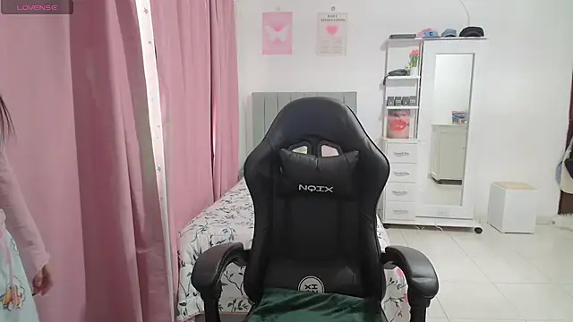 violetta blackk online show from 02-26-26, 04:18