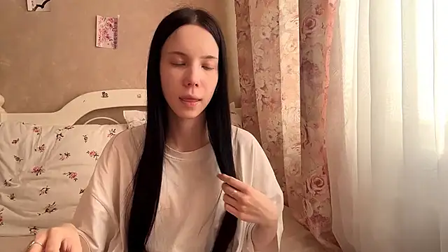 AxyKitten online show from 09-22-25, 01:17