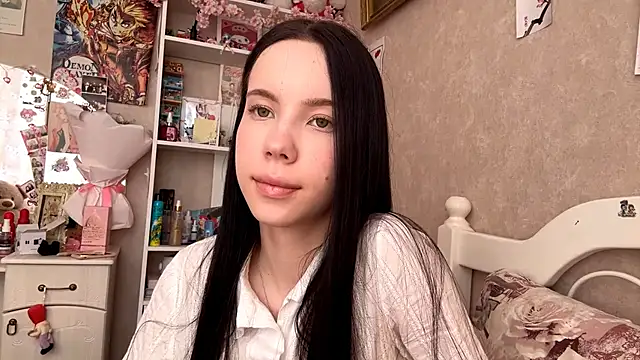 AxyKitten online show from 09-15-25, 12:16