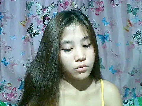 Snapshot of SexyAsianPussy4u chatting on 07-22-26, 12:01 SexyAsianPussy4u online show from 07-22-26, 12:01